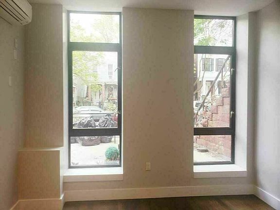 4th image of 123 Woodbine St #1F