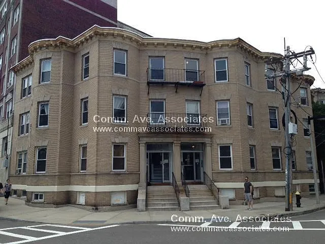 1683 Commonwealth Ave #5 — Photo 1