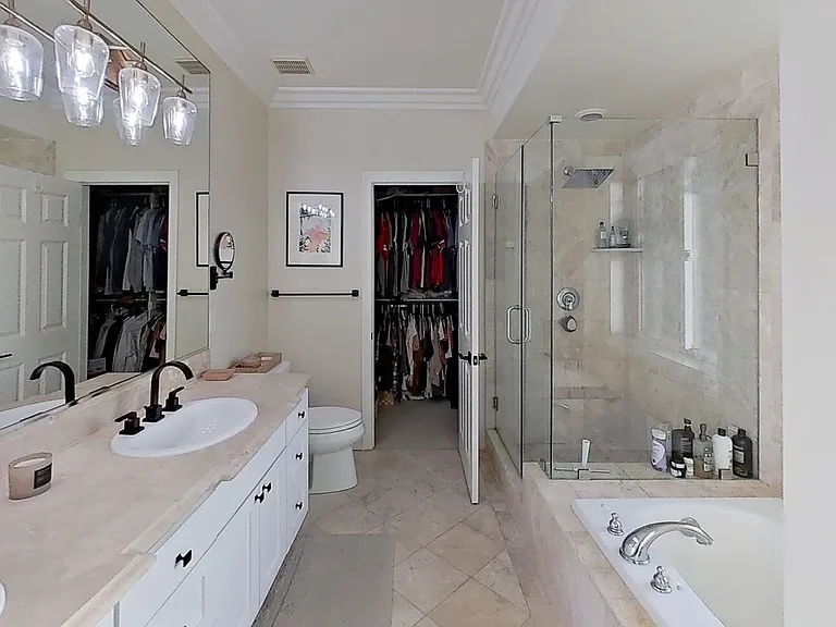 primary ensuite