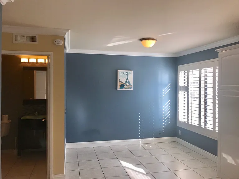 17807 Devonshire St #4 — Photo 12