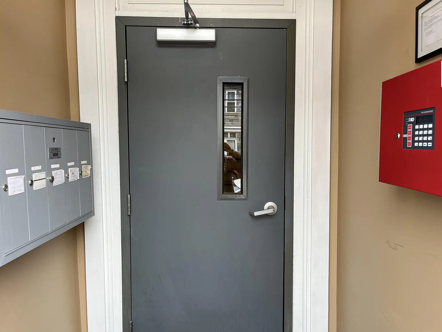 419 North Queen Street — Photo 4