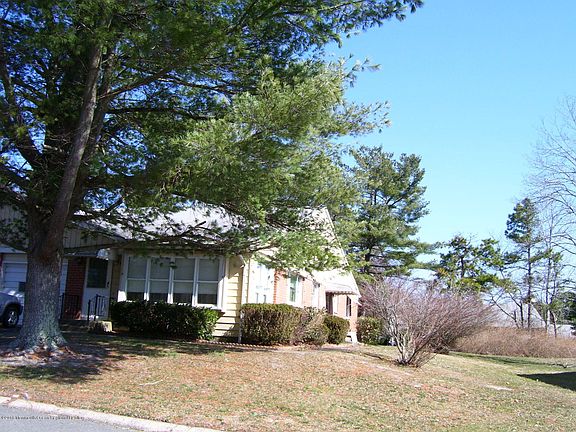 2nd image of 21 Salem Drive #B