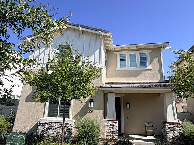 583 Townsend Way — Photo 4