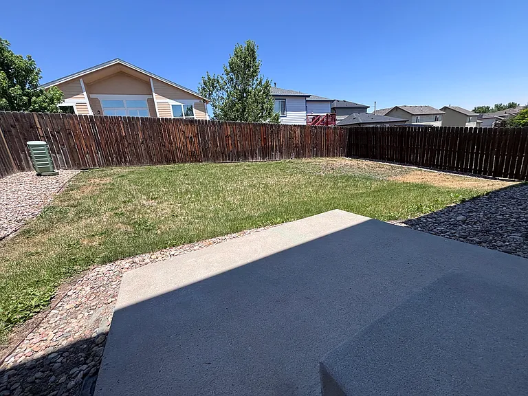 7628 Canyon Oak Dr — Photo 12