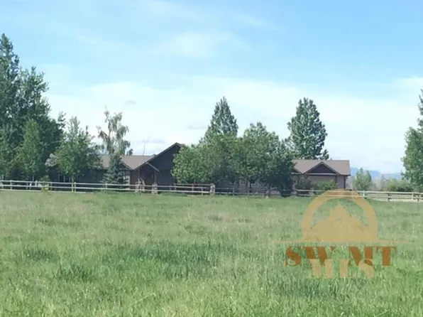 2815 Outlaw Dr, Belgrade, MT 59714