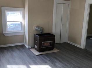 4 Canonicus St APT 4, Fall River, MA 02723