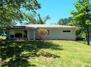 1145 Haley Ave, Saint Louis, MO 63121
