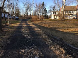 2030 Land Rd, Jamison, PA 18929