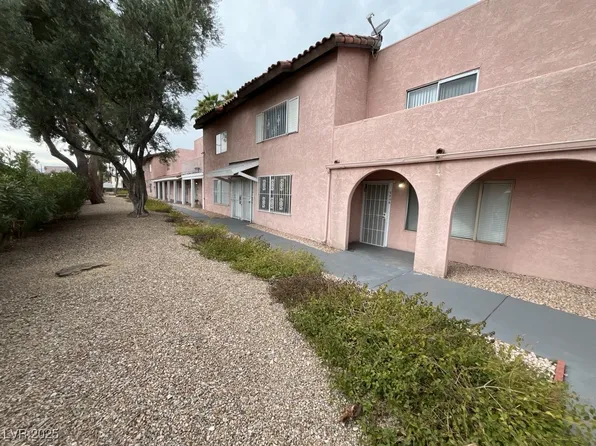 2206 E Desert Inn Rd, Las Vegas, NV 89169