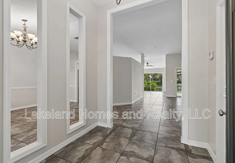 95 Woodside Dr — Photo 7