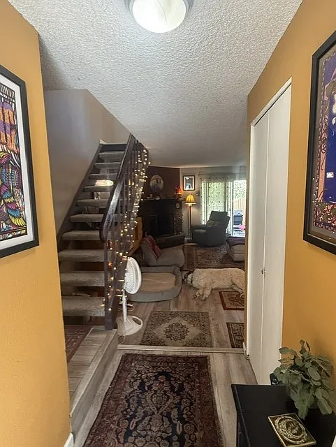 2 bed, 992 sqft, $1,795 — Photo 4