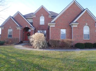 10270 Timber Ridge Dr, Milan, MI 48160