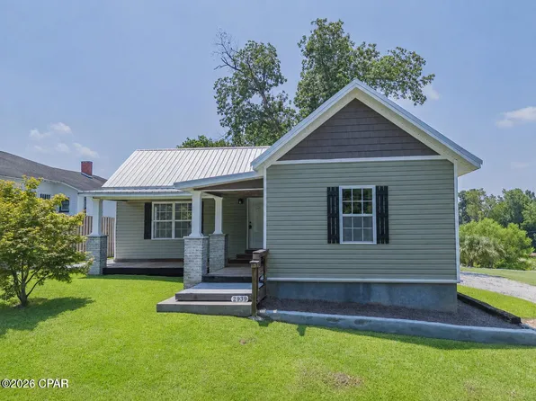 2939 Caledonia St, Marianna, FL 32446