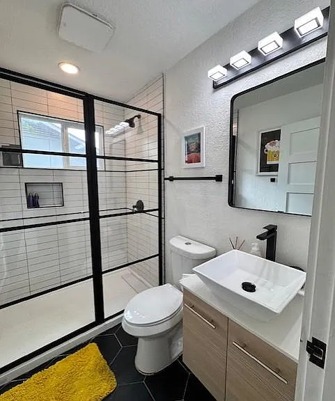 2204 Palmera Cv — Photo 18