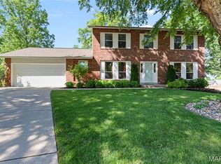113 Christine Cay Ct, Saint Charles, MO
