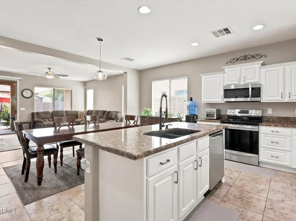 16974 W RIO VISTA Lane, Goodyear, AZ 85338