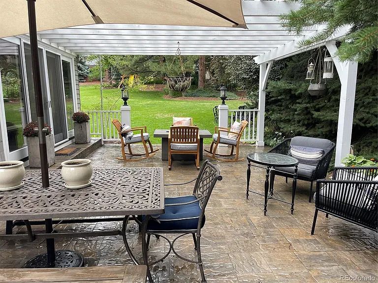 5788 Oak Creek Ln — Photo 31