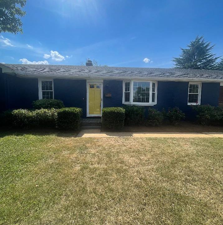 1st image of 739 Sandusky Dr