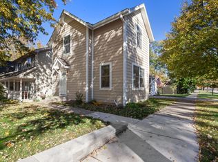 5333 Fairview Ave, Downers Grove, IL 60515