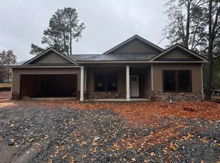 512 E Hayne St, Woodruff, SC 29388