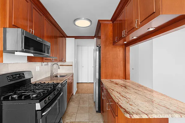 Sold by Corcoran | media 4