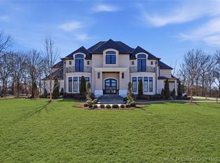 17930 E Falcon Pass, Owasso, OK 74055