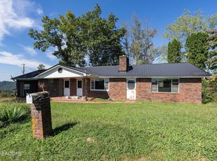 284 John Deere Rd, Harrogate, TN 37752