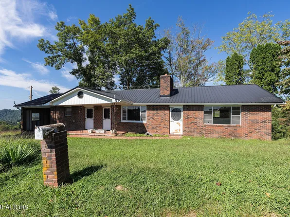 284 John Deere Rd, Harrogate, TN 37752