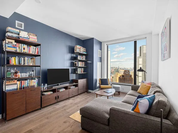 11 Hoyt St #45B, Brooklyn, NY 11201
