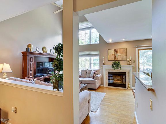 3rd image of 3105 Jockey Hollow Dr