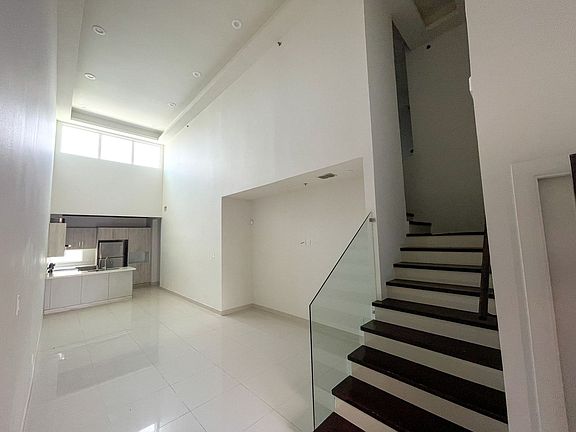 5th image of 8101 N 23rd St #3