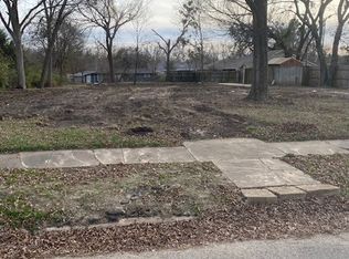 1713 Bonham St, Commerce, TX 75428