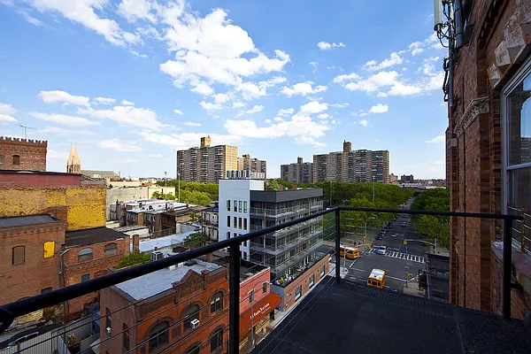 Rented by Bold New York | media 29