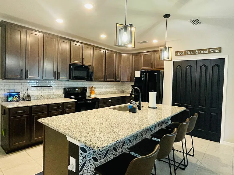 15321 Mille Fiore Blvd — Photo 7