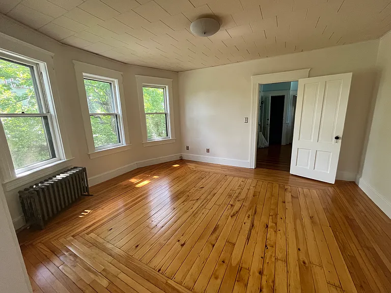 186 Prospect St #2 — Photo 2
