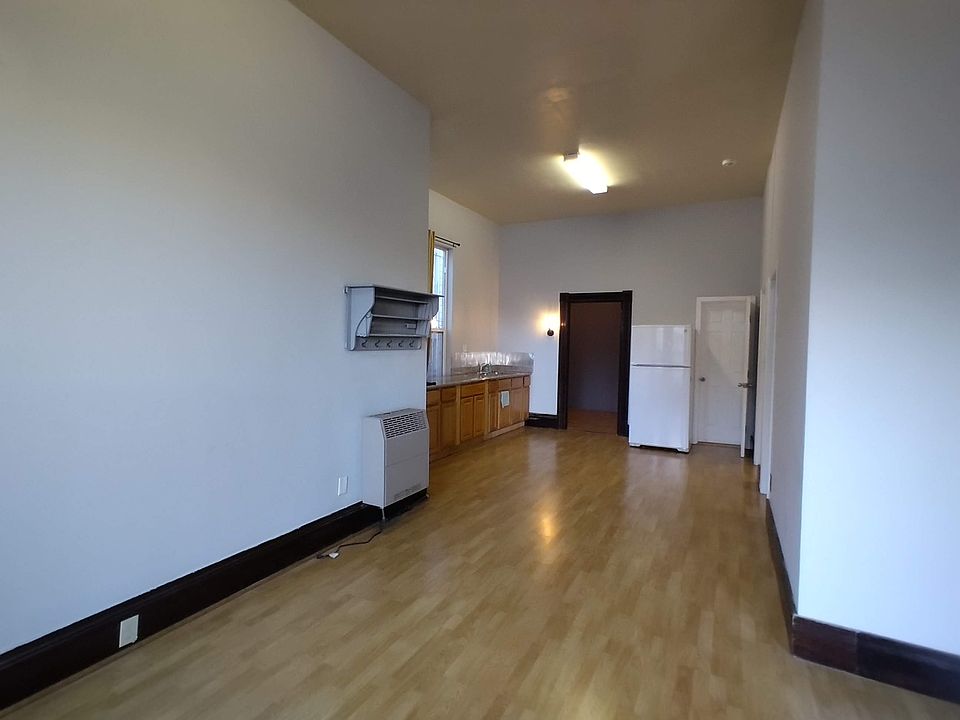 Living room + kichen