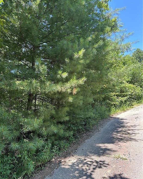 1st image of 3960 Winston Dr