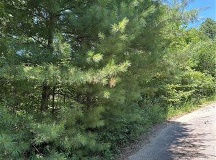 3960 Winston Dr, Morganton, NC 28655