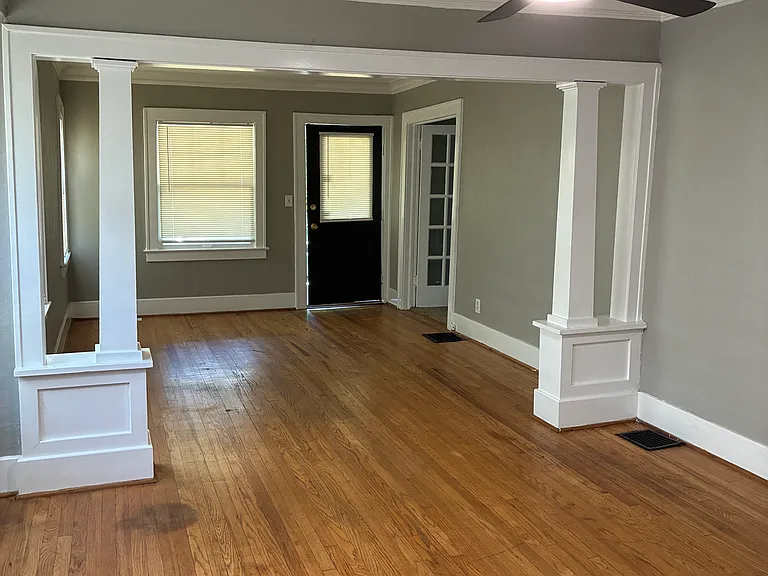 5832 Tracy Ave — Photo 10