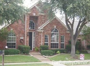 323 Old York Rd, Irving, TX 75063