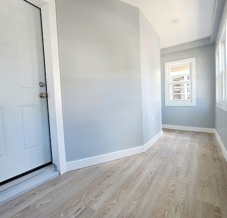 2nd image of 102 Washington Ave