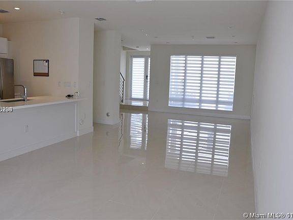 3rd image of 6306 NW 105th Pl