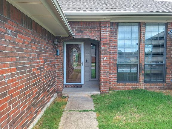 4th image of 11900 Blueway Ave