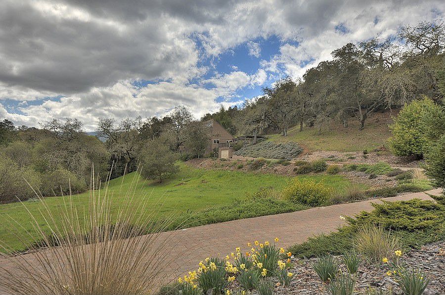 2nd image of 1 La Sandra Way