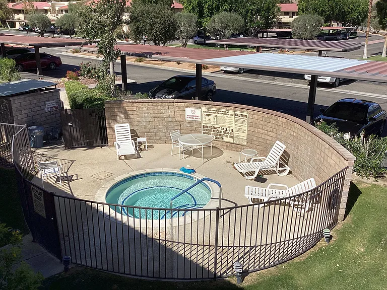 2820 N Arcadia Ct #B200 — Photo 3