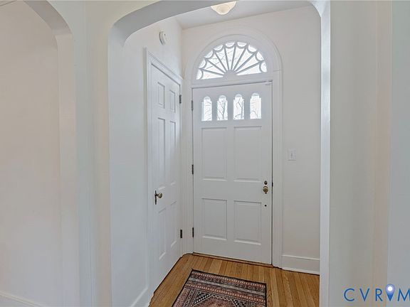 4th image of 1613 Meadowbrook Heights Rd