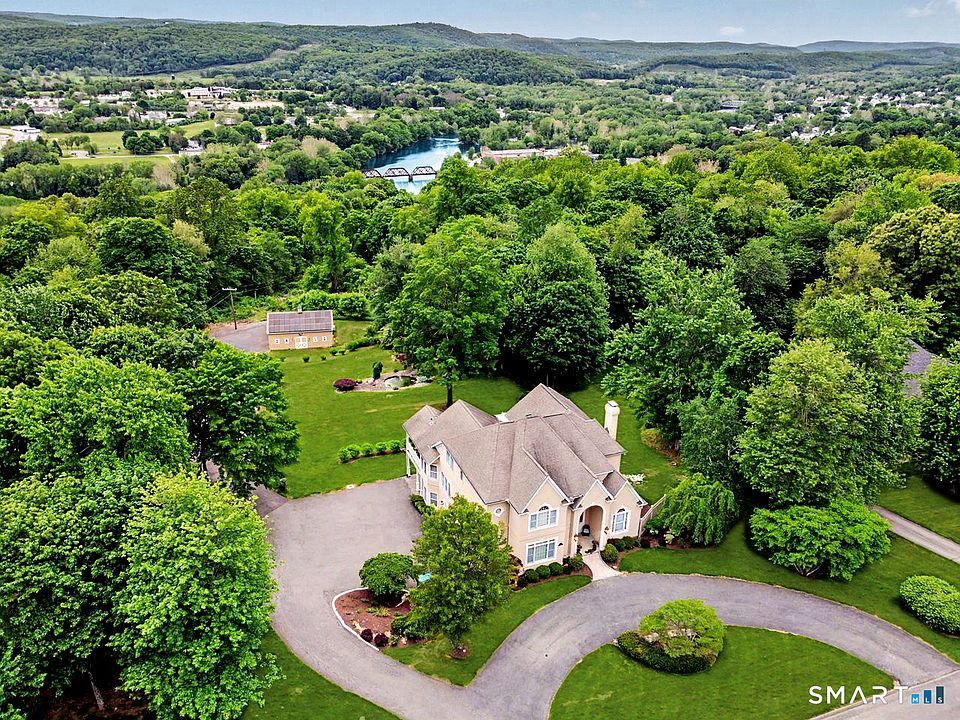 1st image of 17 Meredith Lane