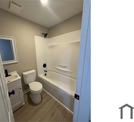 6527 Saint Louis St — Photo 3
