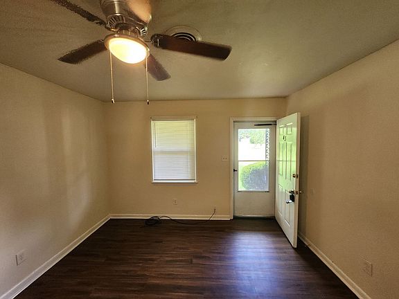 2nd image of 103 Old Wheeler Ct APT A3