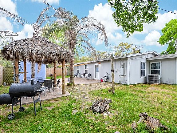 5th image of 10334 Antrim Ln
